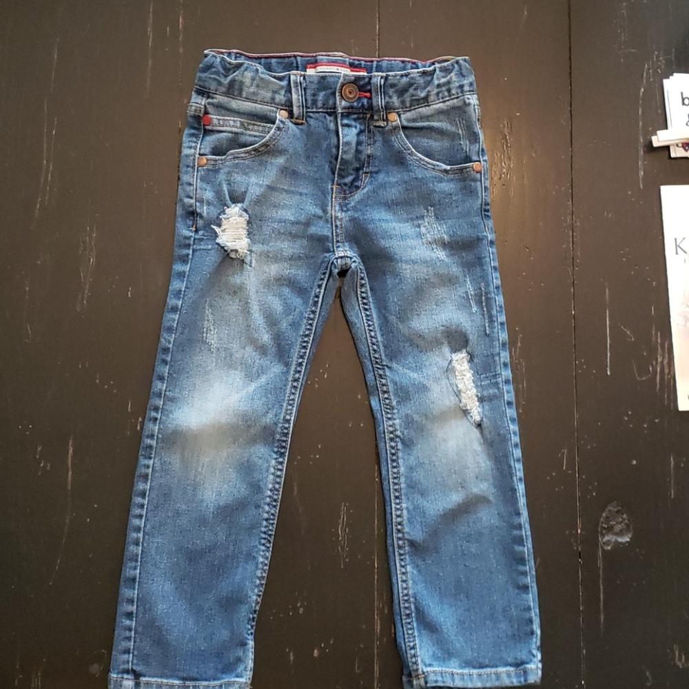 Tommy Hilfiger, size 4T Distressed Jeans